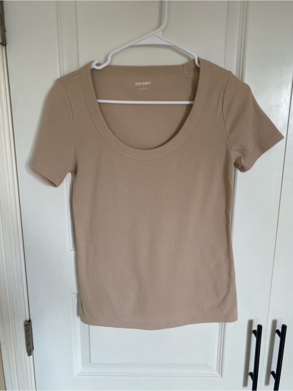 Old Navy Short Sleeve Scoop Neck Tee - Tan